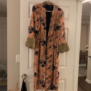 Zara gorgeous floral robe outerwear with pockets